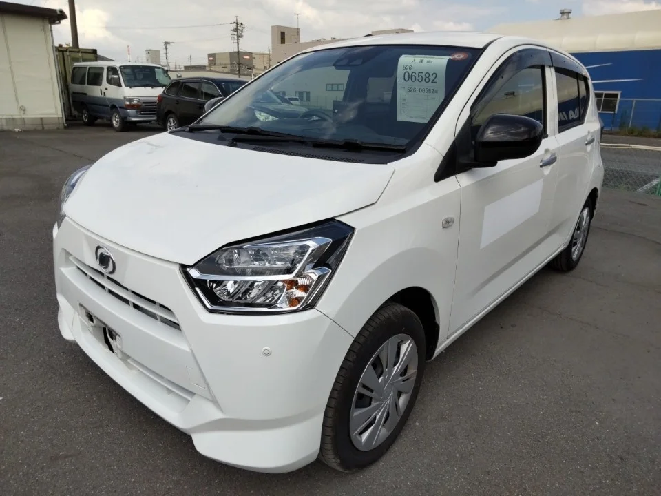 Daihatsu Mira e:S LA350S 2021